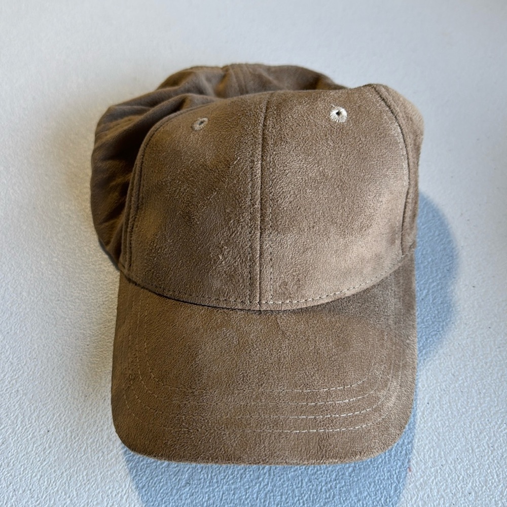 Alphalete velvet cap